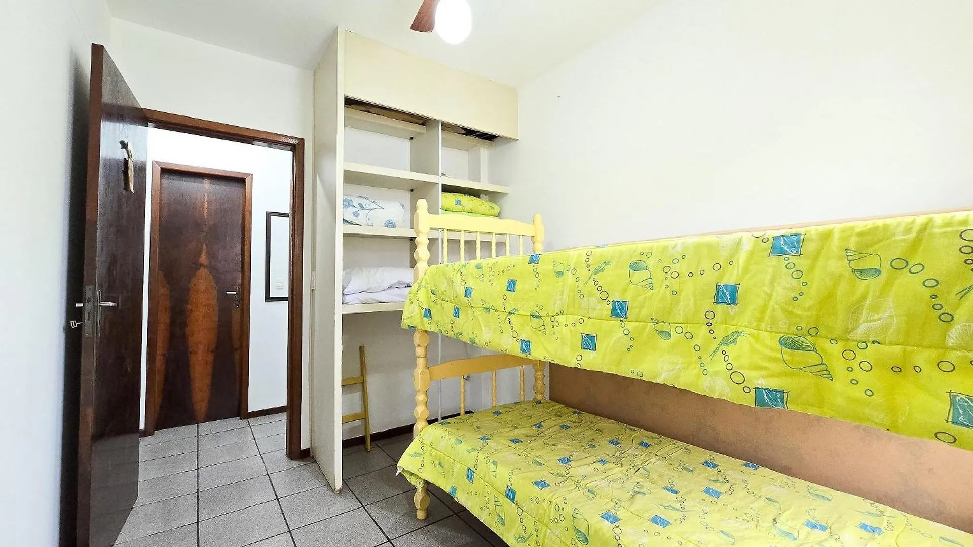 Сasa de vacaciones Villa Edificio San Marino Bombinhas Brasil